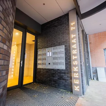 Alphabet Studio Penthouse Ks71 Apartment
