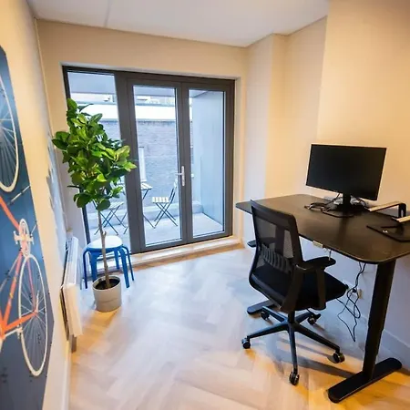Alphabet Penthouse Ks71 * Χίλβερσουμ
